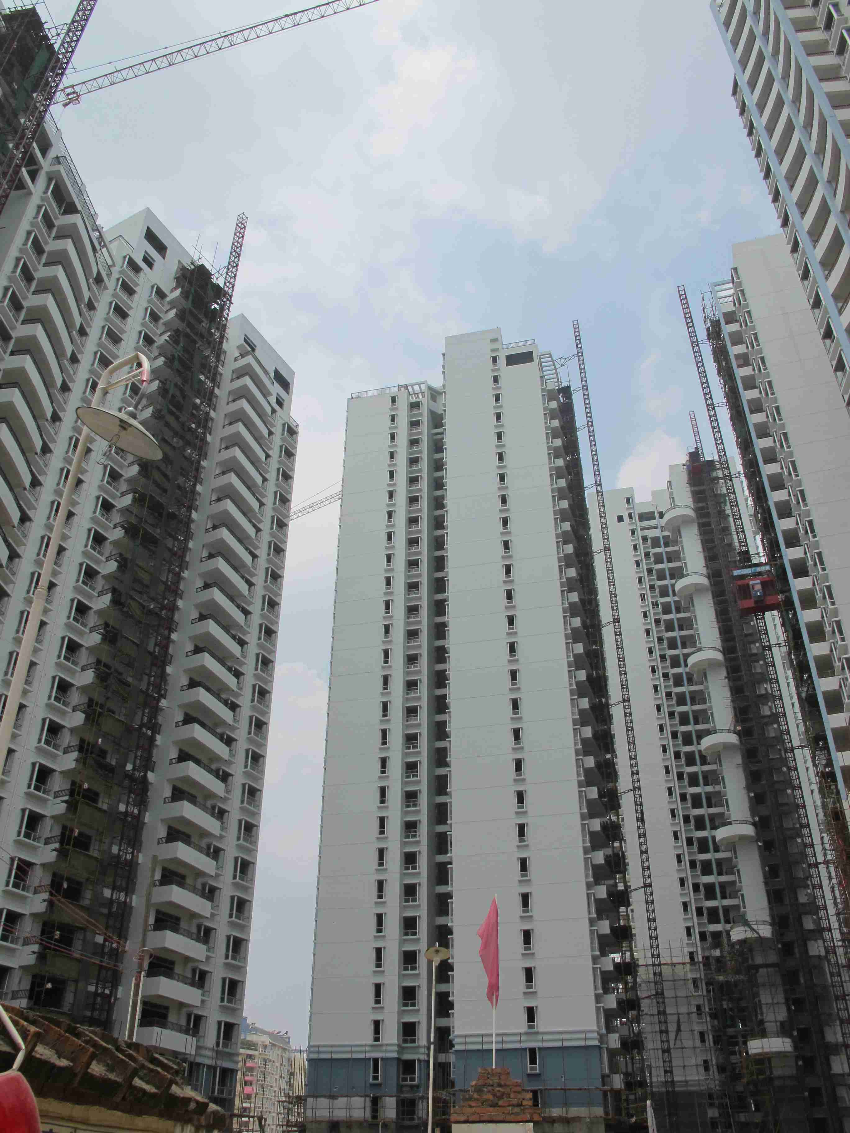 广西第一劳教所住宅楼-2